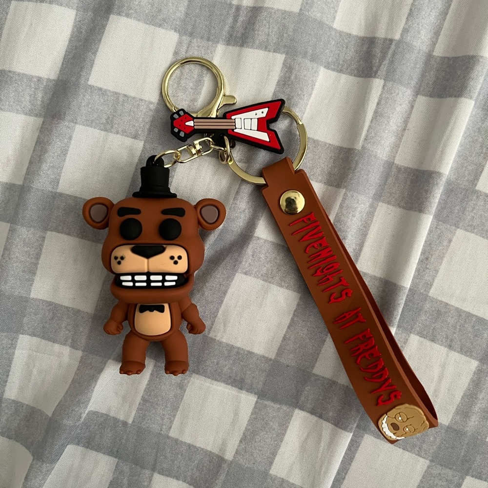 Five nights at Freddy’s Freddy fazbear keychain new